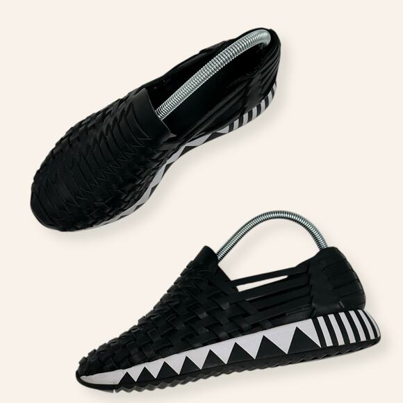 Tory Burch Jupiter Woven Leather Slip-On Sneakers Black Sz 8 - Picture 7 of 7